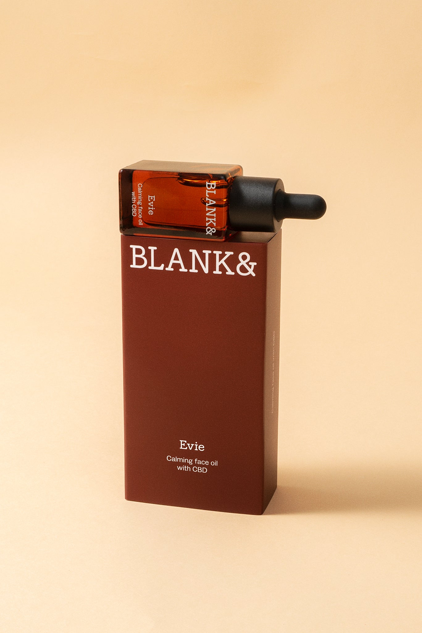 Blank& Evie
