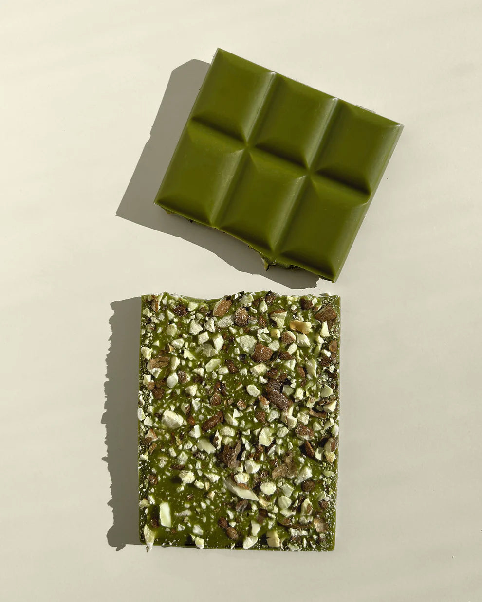 Matcha geröstete Mandel-Schokoladen-Gesundheitsriegel